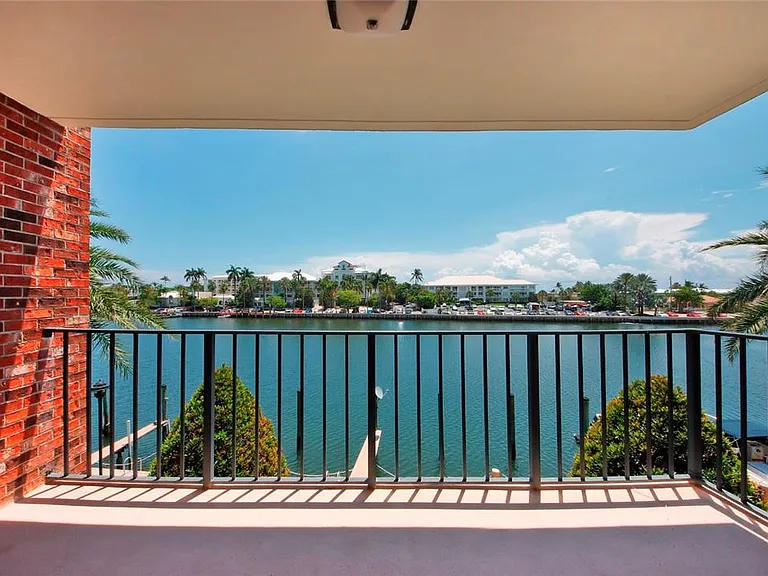 1800 S Ocean Dr #407 — Photo 17