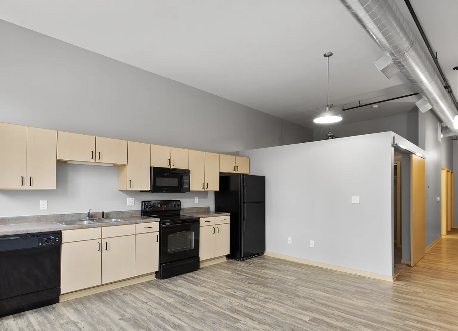 Court Ave Lofts — Photo 3