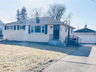 3304 Elmwood Ave, Buffalo, NY, 14217