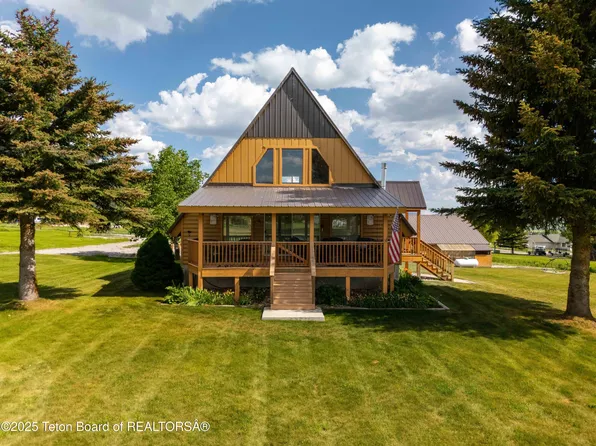 37 Solitude Ct, Star Valley Ranch, WY 83127