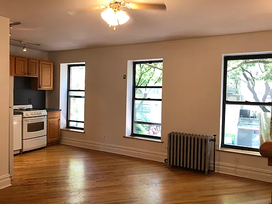 Rented by Owner | media 22