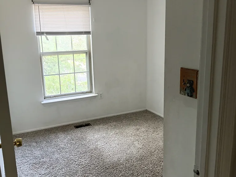 7333 Branchwood Ter — Photo 18