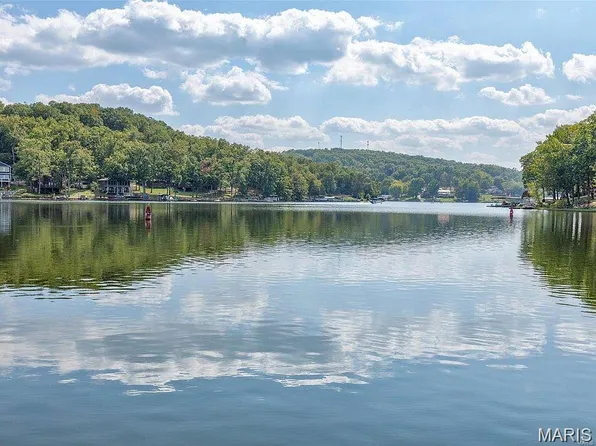 8875 Victoria Ln, French Village, MO 63036