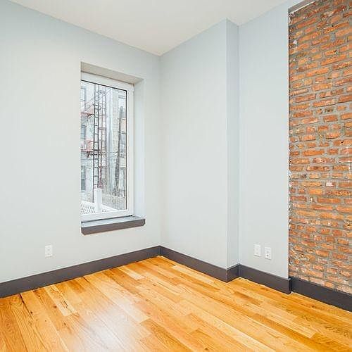 2nd image of 1722 Stanhope St
