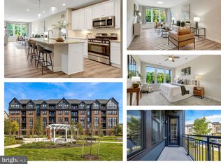 3927 Fair Ridge Dr APT 207, Fairfax, VA 22033