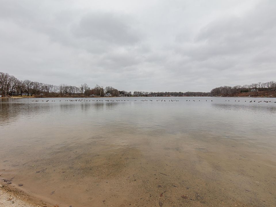 23014 Lake Shore Dr, Gobles, MI 49055 Zillow