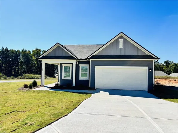 100 Tarabai Dr, Carrollton, GA 30116