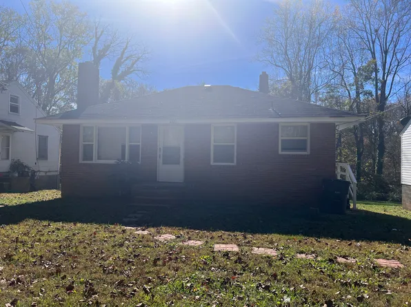 2321 Redbud Ln, Winston Salem, NC 27106