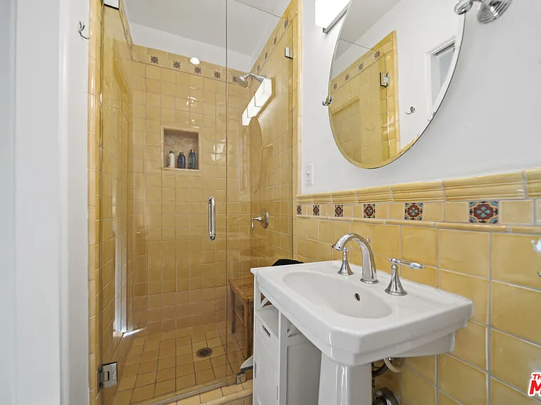 837 N Harper Ave — Photo 22