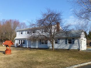 67 Paula Dr, Long Valley, NJ 07853