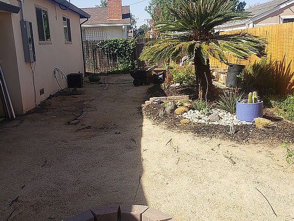 3rd image of 2501 37th Ave