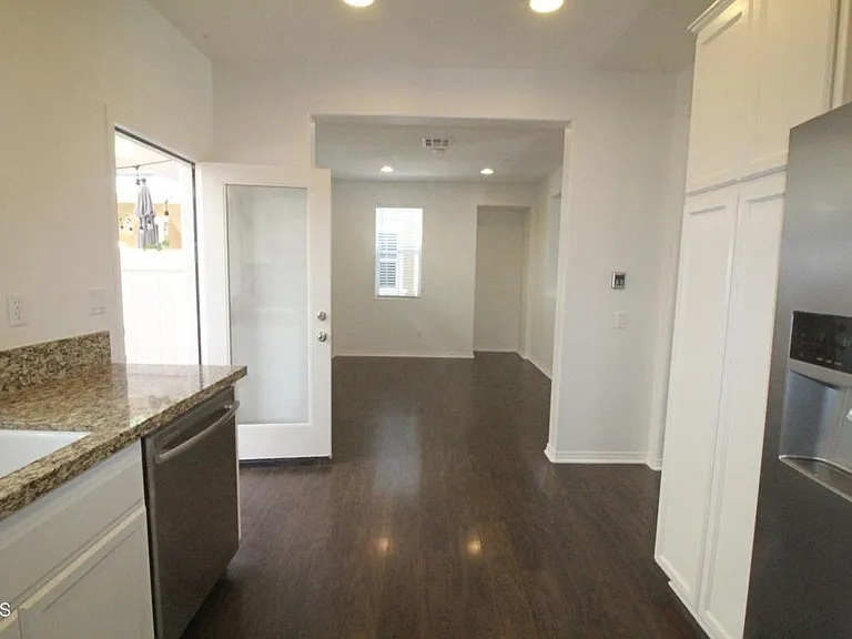 3139 Lisbon Ln — Photo 13