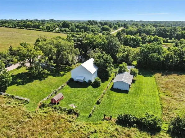 17801 State Route 33, Holt, MO 64048
