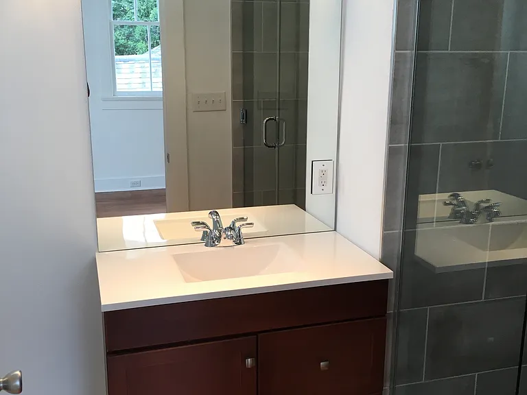 5018-1B Loyola Ave #2 — Photo 8