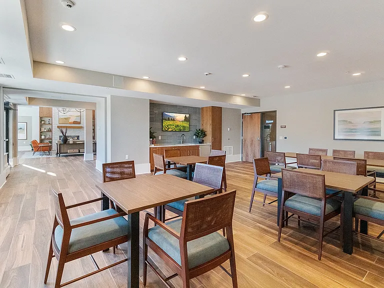 Harbor at Twin Lakes 55+ Apartments — Photo 18