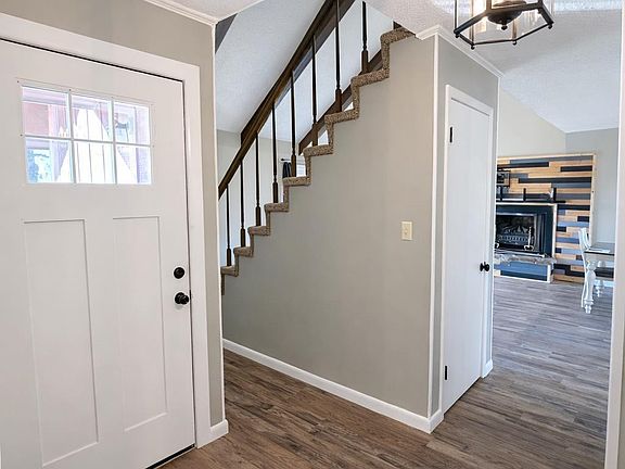 4th image of 3206 Candlewood Dr
