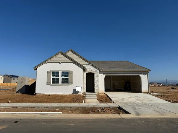 1151 Creekside Ave, Madera, CA 93636