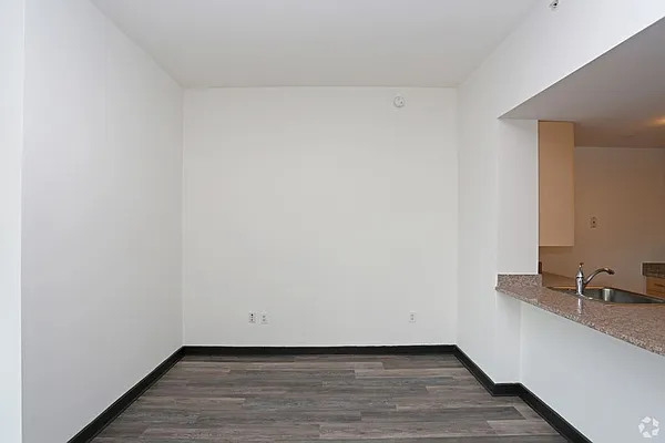 Rented by The Dermot Realty Management Company | media 18