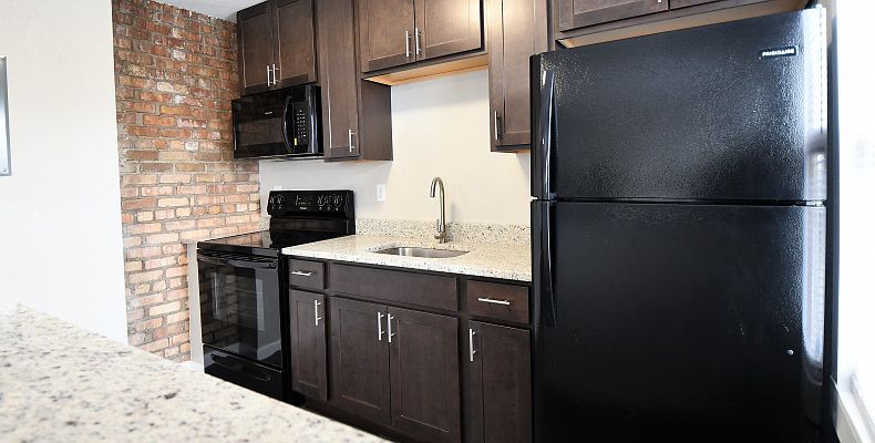 1st image of 124 N Eddy St #9
