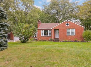 7575 Big Creek Pkwy, Middleburg Heights, OH