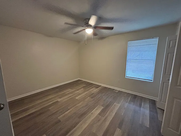 6818 SW 42nd Pl — Photo 10