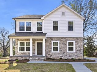 4112 Country Club Rd #1034, Winston Salem, NC 27104