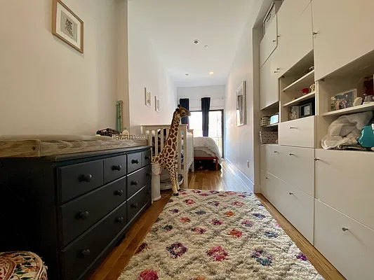 Rented by Bohemia Realty Group | media 5