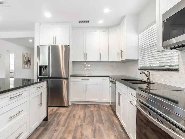 122 George Bush Blvd — Photo 8