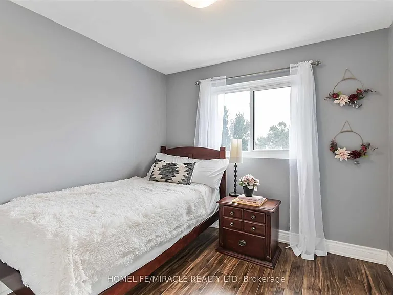 37 Banner Cres — Photo 21