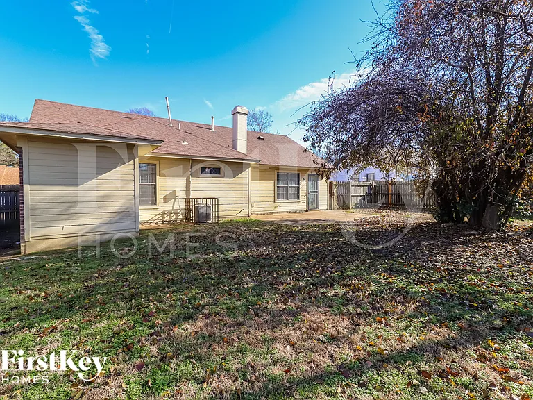 4925 Water Fowl Ln — Photo 17