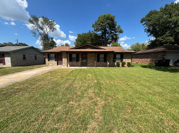 32 Preston Ct, Jacksonville, AR 72076