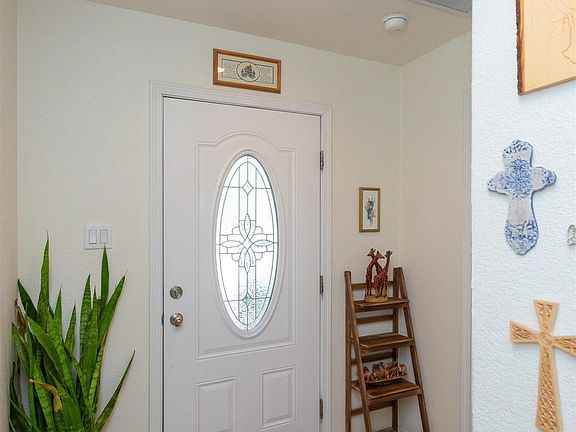 4th image of 3018 N Richardson Ave