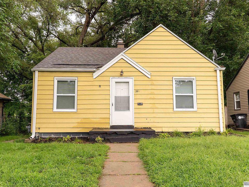 1st image of 3931 N 37th St
