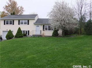 104 Waring Rd, Syracuse, NY 13224