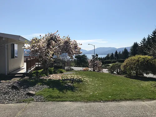 412 171st Pl NE Photo 1