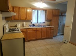 137 Hillsdale Rd #1, Somerville, MA 02144