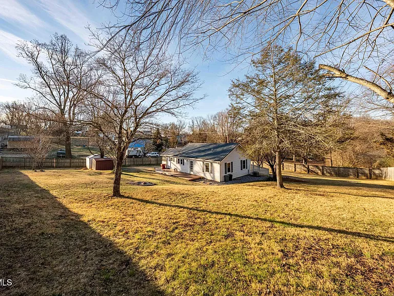 172 Hopper Rd — Photo 24