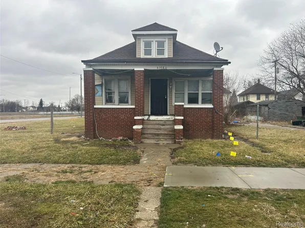 6156 Iroquois St, Detroit, MI 48213