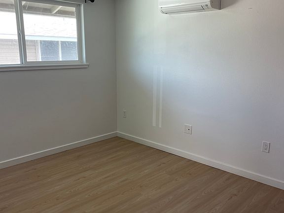 3rd image of 621 Wailepo St #201