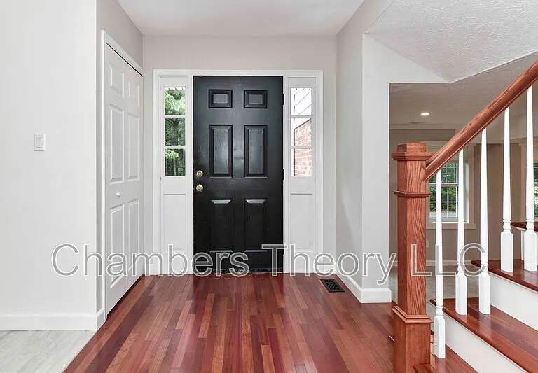 12231 Westwood Hills Dr — Photo 3