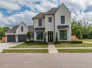 306 Vineyard Row, Lafayette, LA 70508