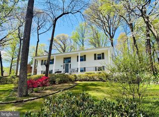 3722 Acosta Rd, Fairfax, VA