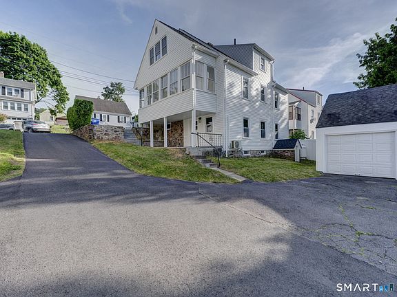 2nd image of 44 Colony Street