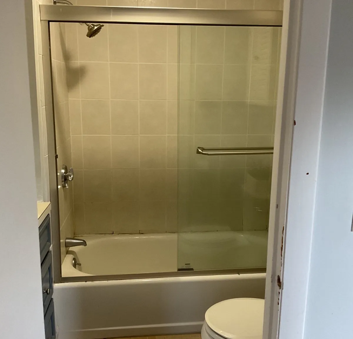 1 bed, 1.0 bath, 900 sqft, $2,200 — Photo 2