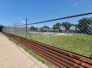4222 W Division St, Chicago, IL