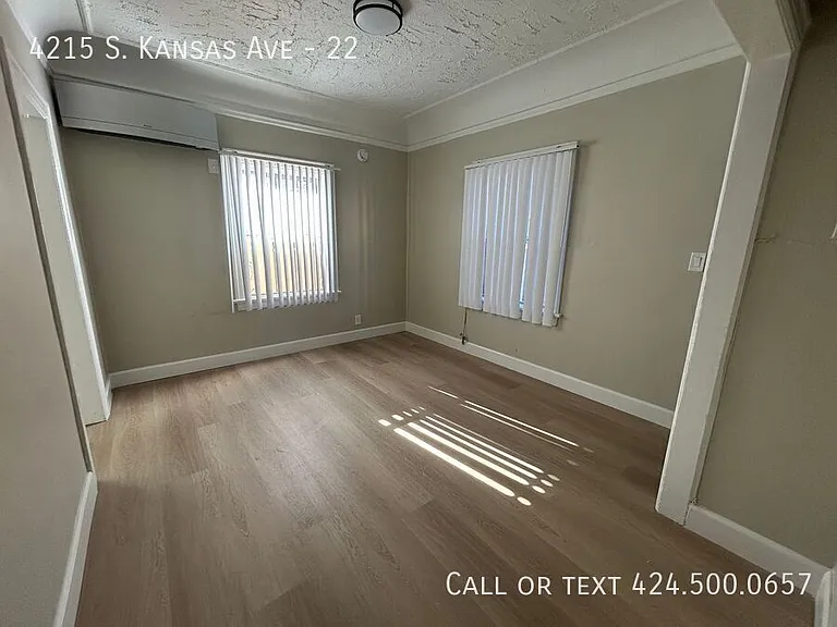 4215 S Kansas Ave #22 — Photo 4