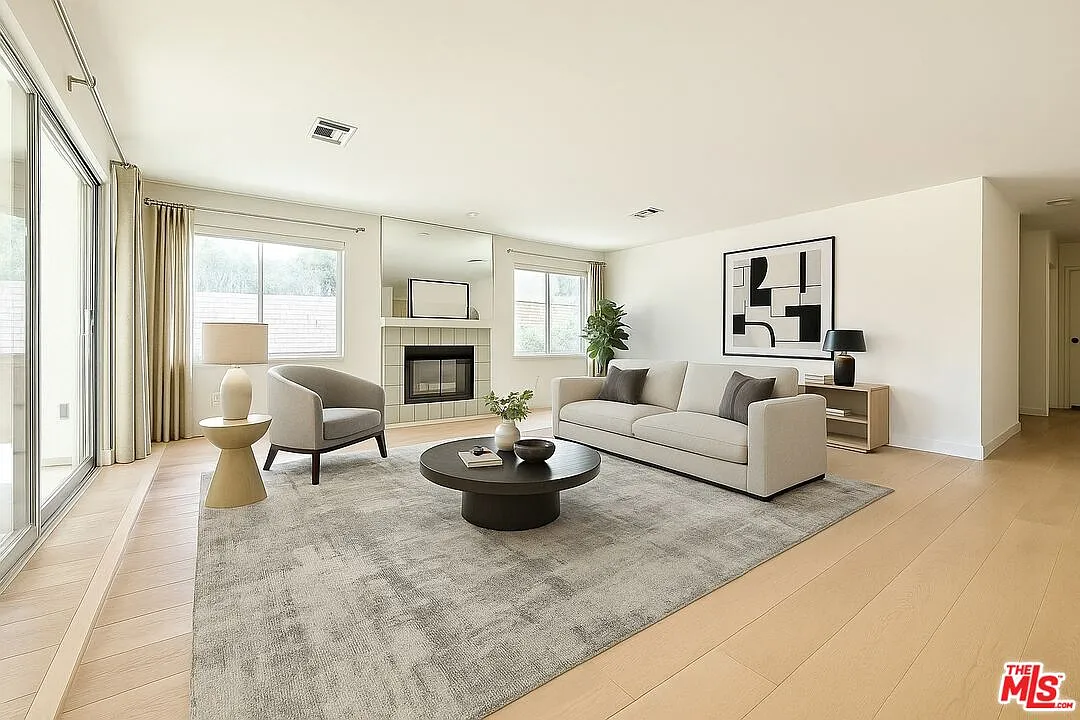 3 bed, 2.0 bath, 1766 sqft, $2,850 — Photo 1