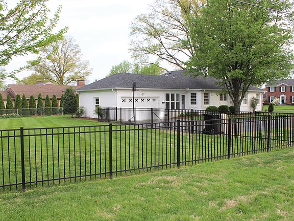 4th image of 3001 Eleanor Ave
