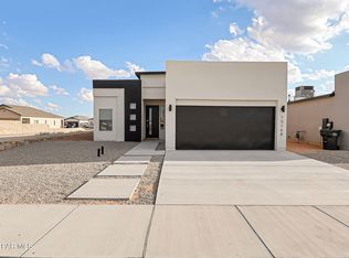 15168 Concentrate Ave, El Paso, TX 79938