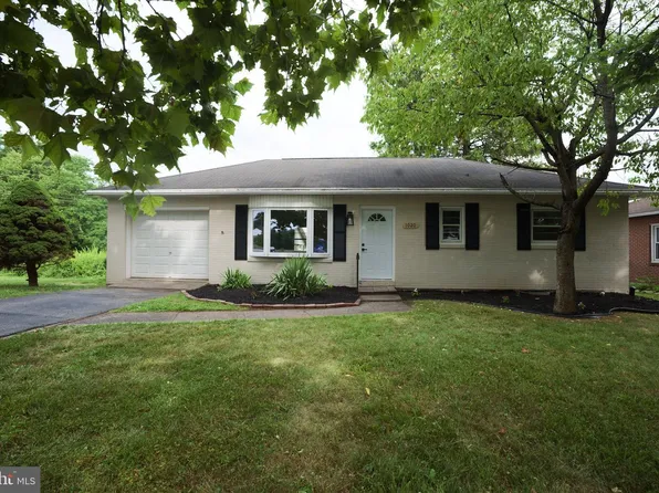 1020 Hanover Rd, York, PA 17408